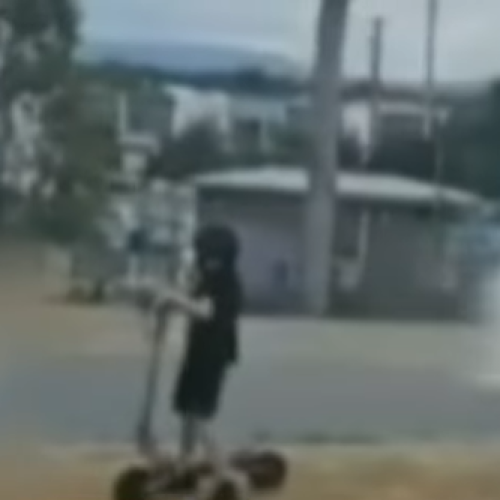 Trial to ban e-bikes, e-scooters from two Gold Coast parks