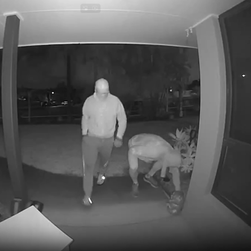 Masked gunmen on the run after man shot in Molendinar