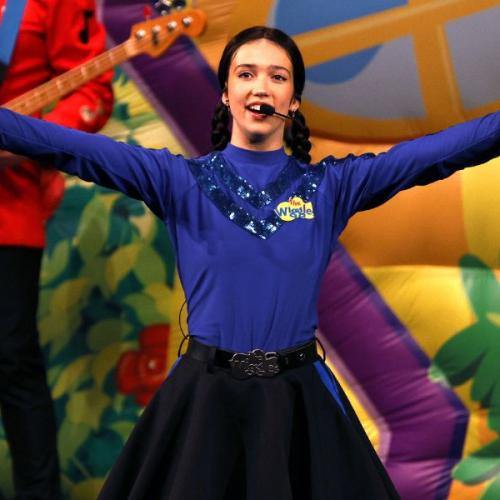 Blue Skivvy, Red Flags: Why Lucia Wiggle is Warning Fans to Double-Check Their Feed