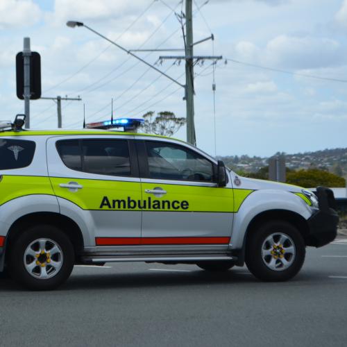 Two men fighting for life after ute ploughs into tree on Gold Coast