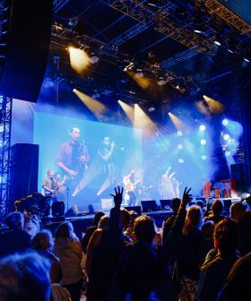 Massive crowds turn out for "awesome" Blues on Broadbeach