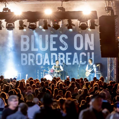 Blues on Broadbeach kicks off as festival celebrates 25 years