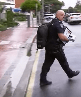 Police raid Burleigh apartment owned by partner of former Premier Palaszczuk