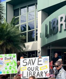 Locals win temporary reprieve for Burleigh Heads library