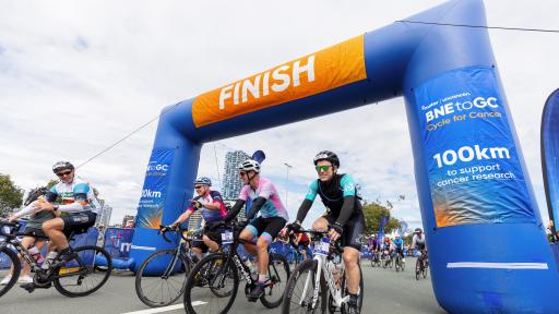 Thousands of riders roll into Gold Coast for $700,000 Cancer fundraiser