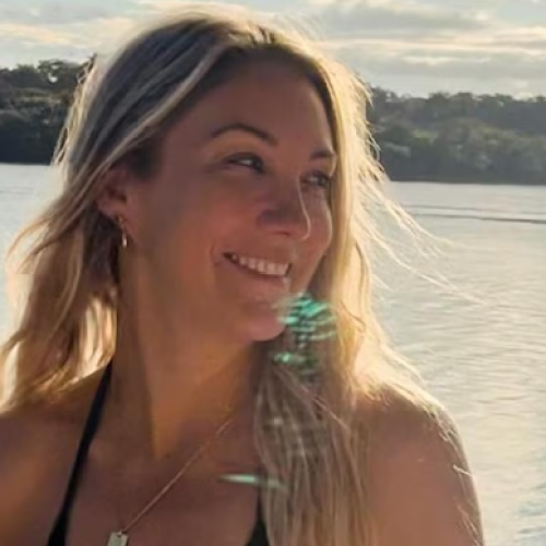 Friends rally to bring injured Gold Coast woman home after Bali accident