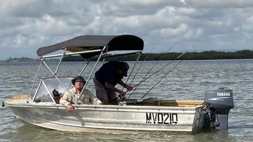 Search underway to find missing elderly Qld boatie