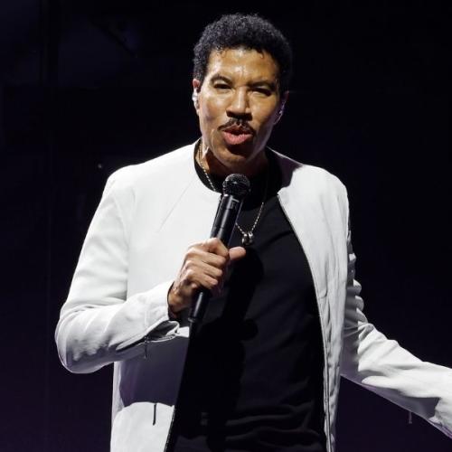 Lionel Richie Hospitalised in ICU After St. Louis Concert Struggle