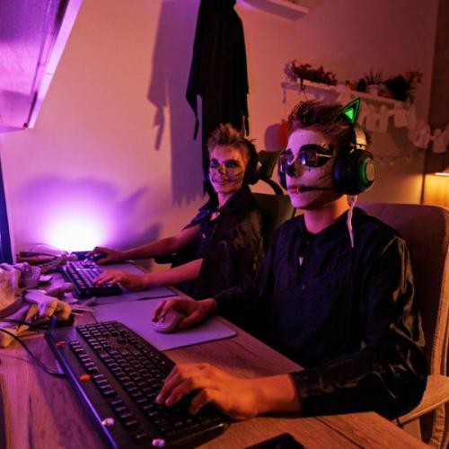 13 Terrifying Horror Games You Need to Play This Halloween